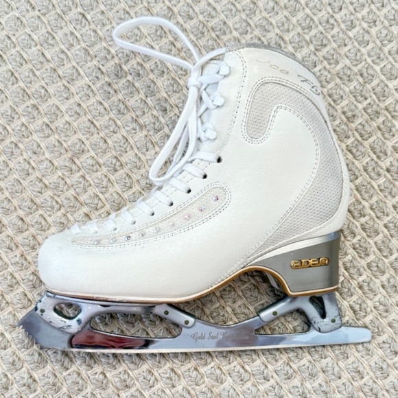 Pre-Owned Edea Ice Fly Figure Skates with John Wilson Gold Seal Revolution Blade - Picture 5 of 13